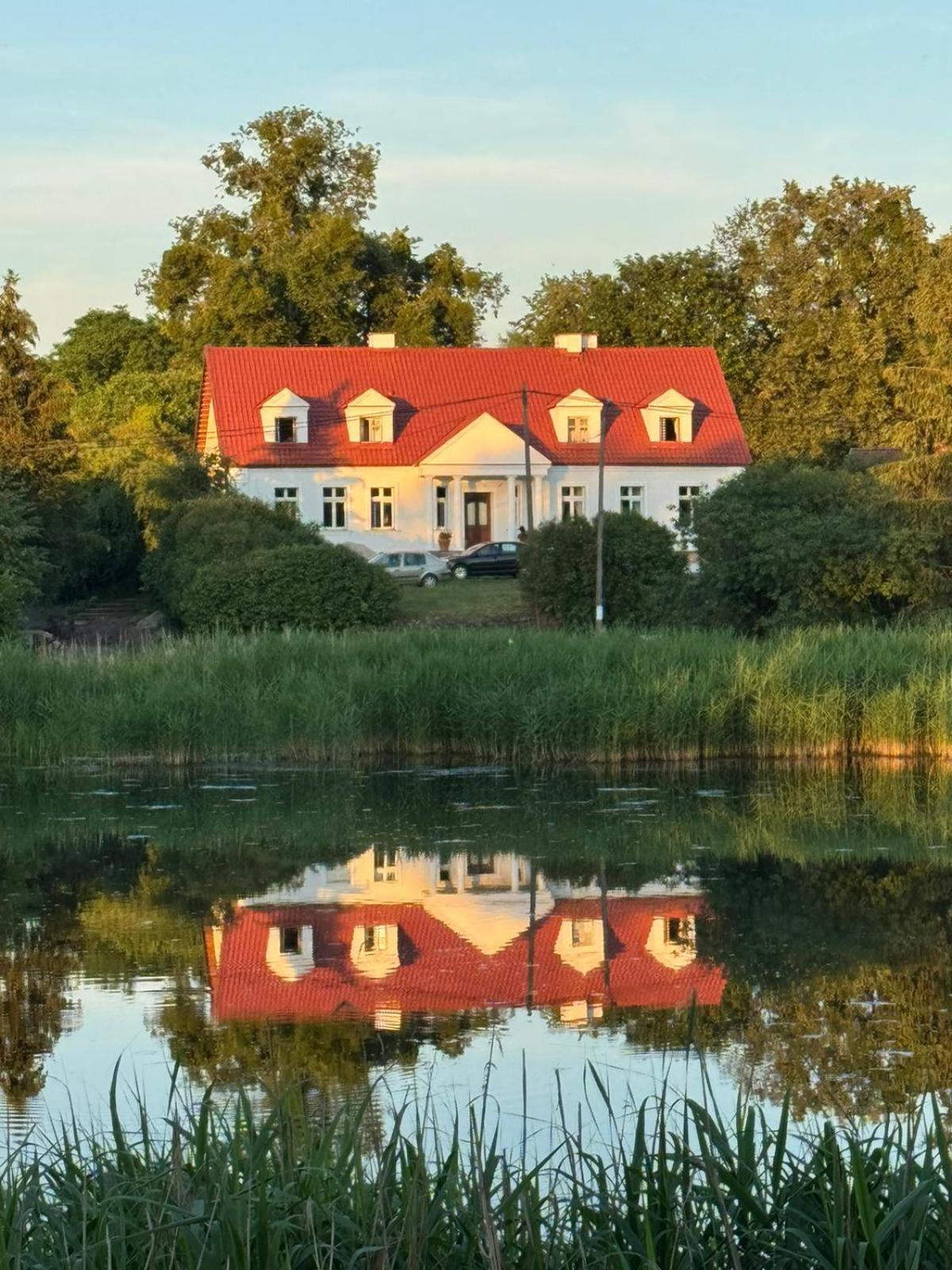 Dom Goscinny Ogluszka Pilec Esterno foto