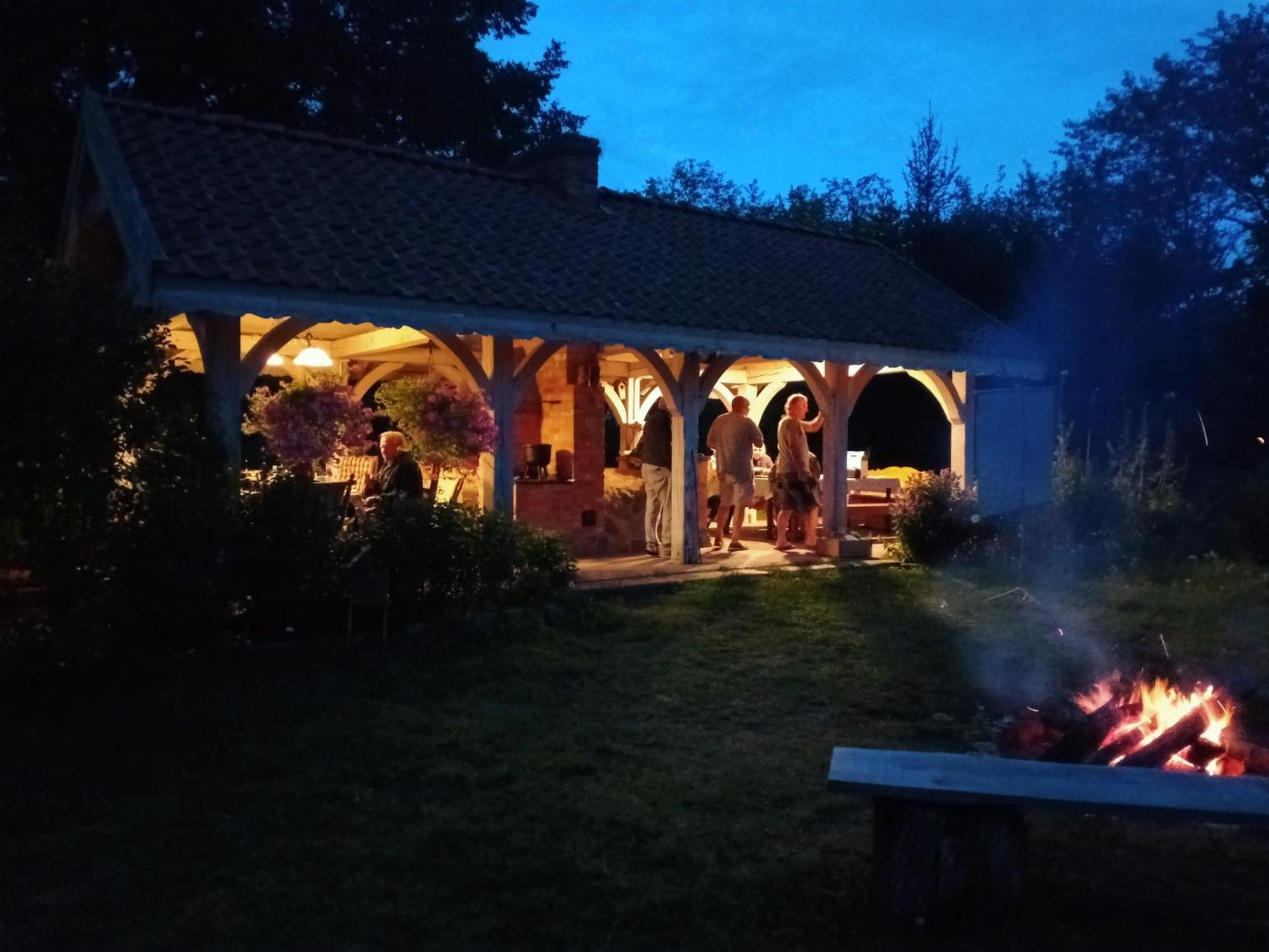 Dom Goscinny Ogluszka Pilec Esterno foto